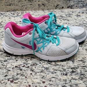 Nike Air Relentless 2 Women's Sneakers Size 9